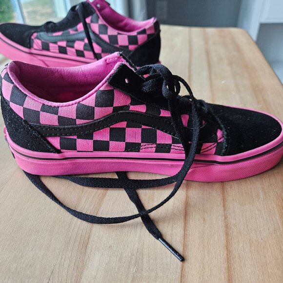 Hot Pink & Black Checkered Vans - Picture 4 of 8